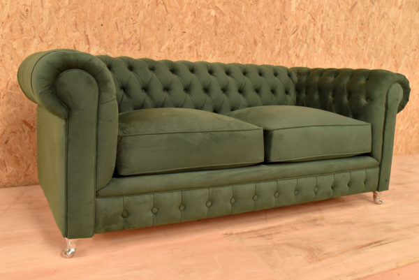 Vista perfil sofa Chester Pana Verde